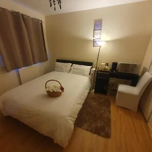 Double Size And Single In Barking Barking (Greater London)