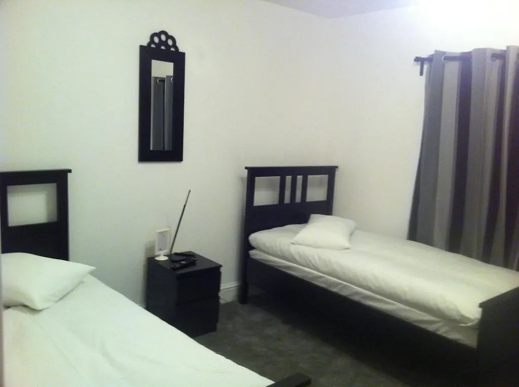 **  Duke Of Fife Hotel Barking  United Kingdom